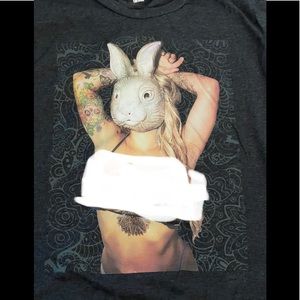 Live and tell LAT sexy bunny black tee